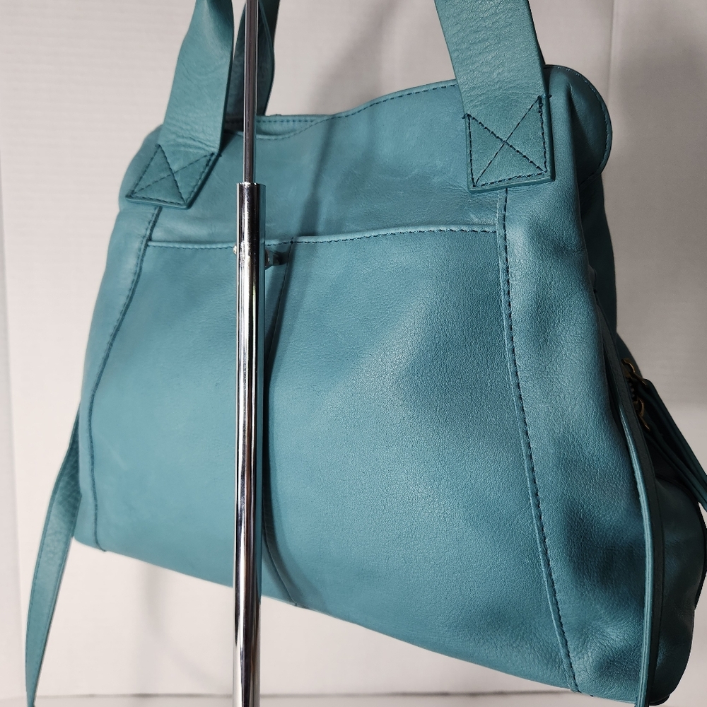 American Leather Teal EUC   handbag shoulder tote.